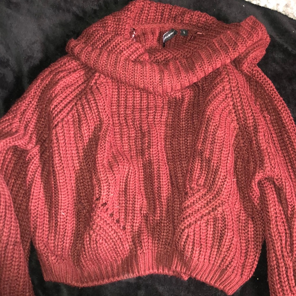 Crop top turtle neck knitted sweater